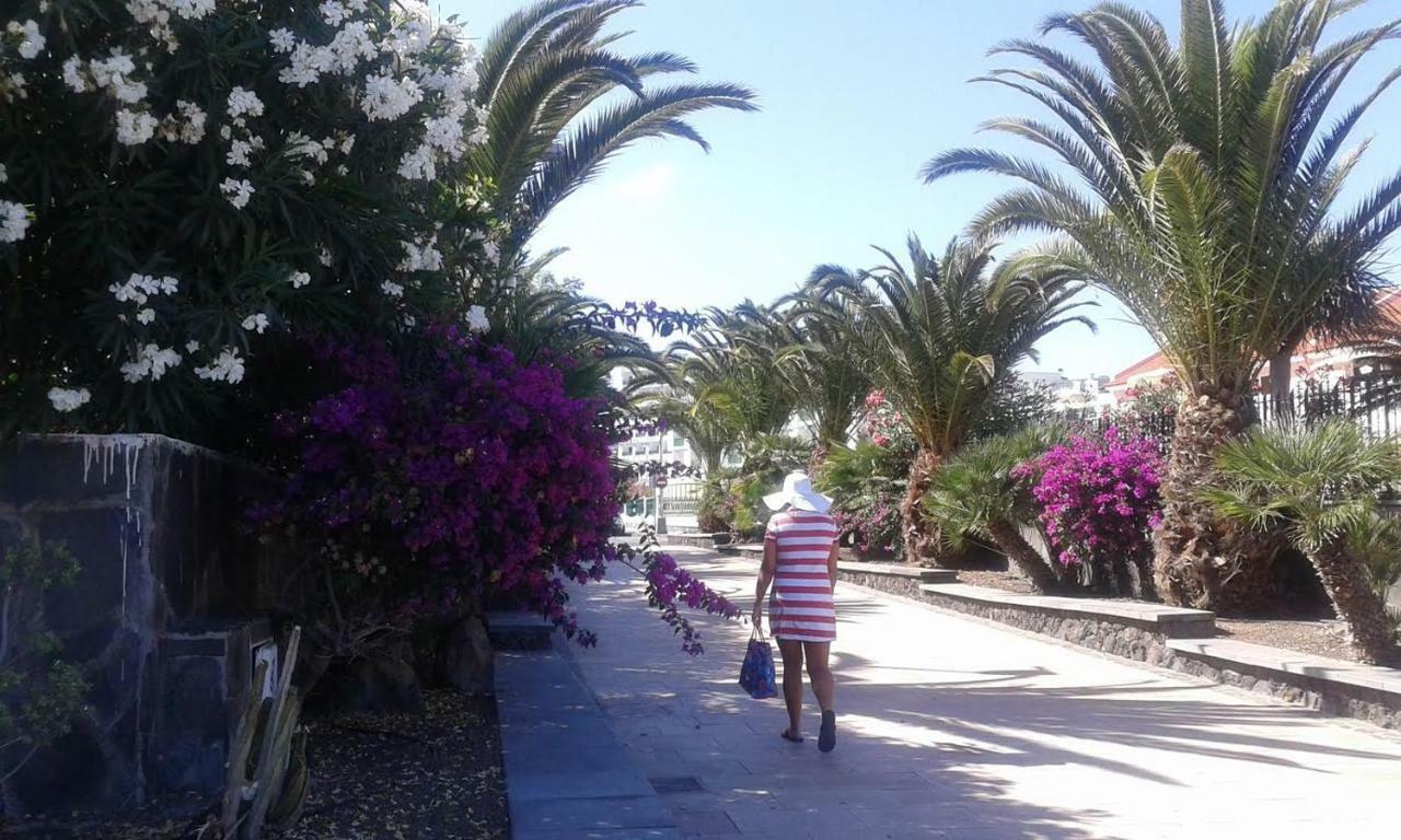 Bungalow Main Street Playa Del Ingles Bagian luar foto